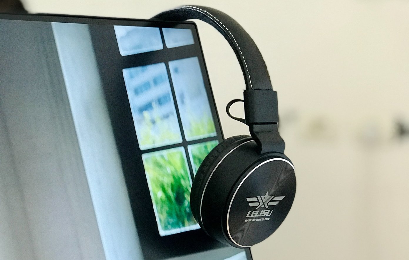 microsoft link bluetooth headsets for mac